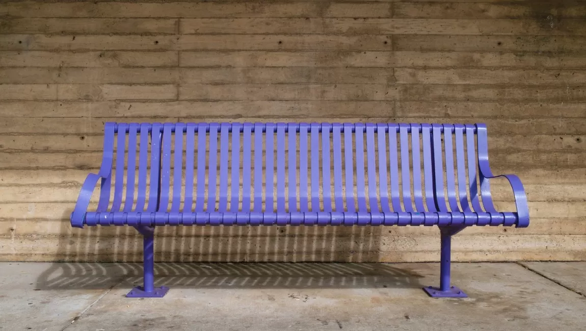 Painting of urban infrastructure elements