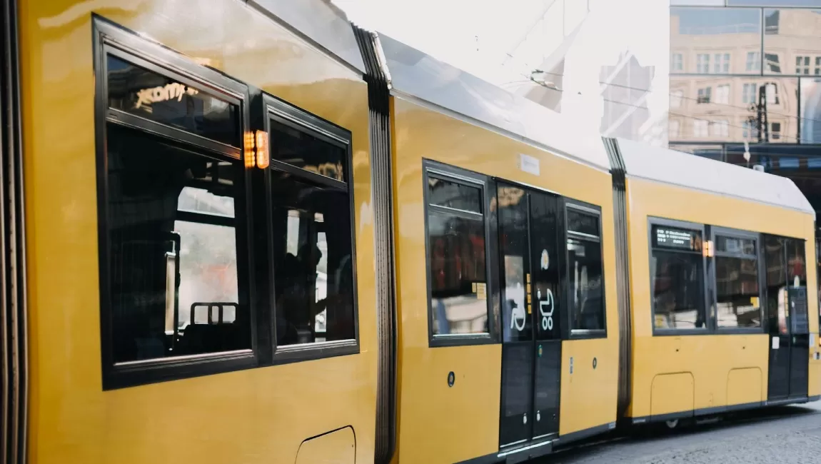 paint public transport