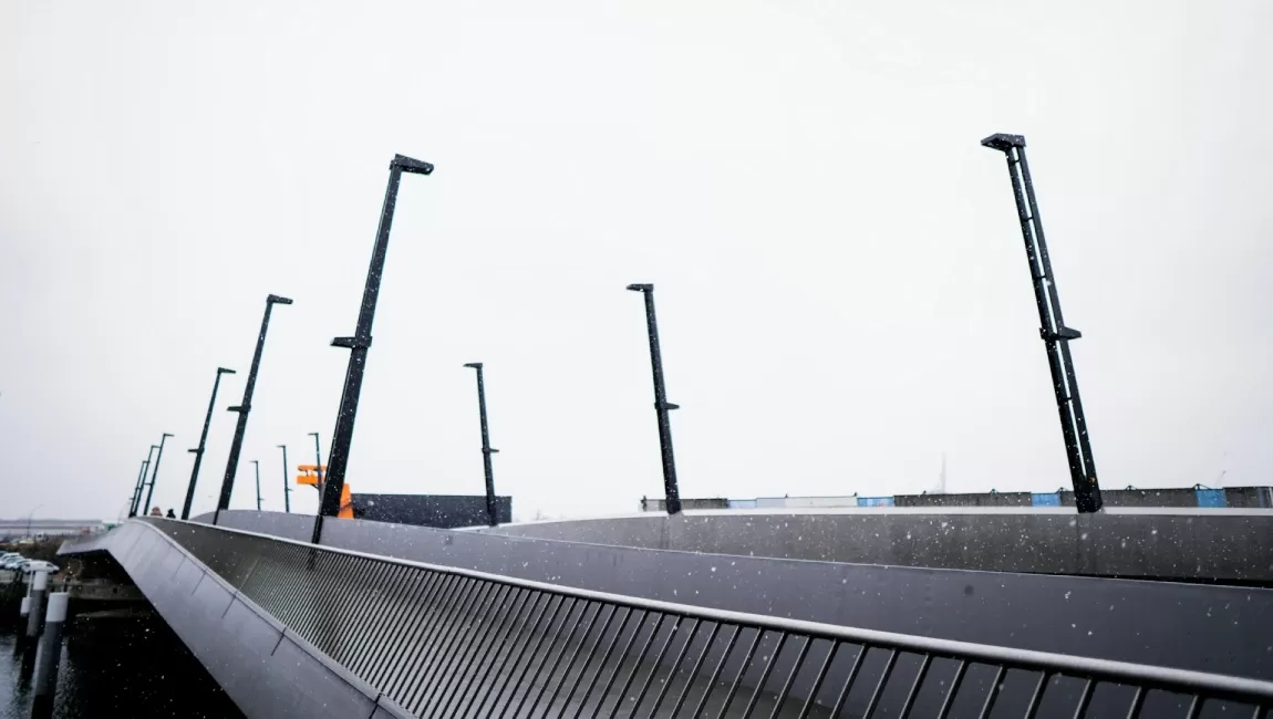 Galvanized metal structures for protection